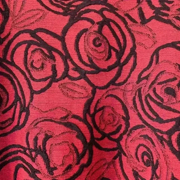 Laura Ashley Red Black Rose Floral Open Front Top Medium Slinky Knit Stretch - Picture 6 of 9